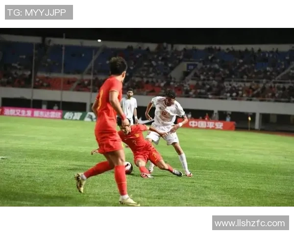 国足迎战伊拉克12强赛全力争胜期待精彩表现